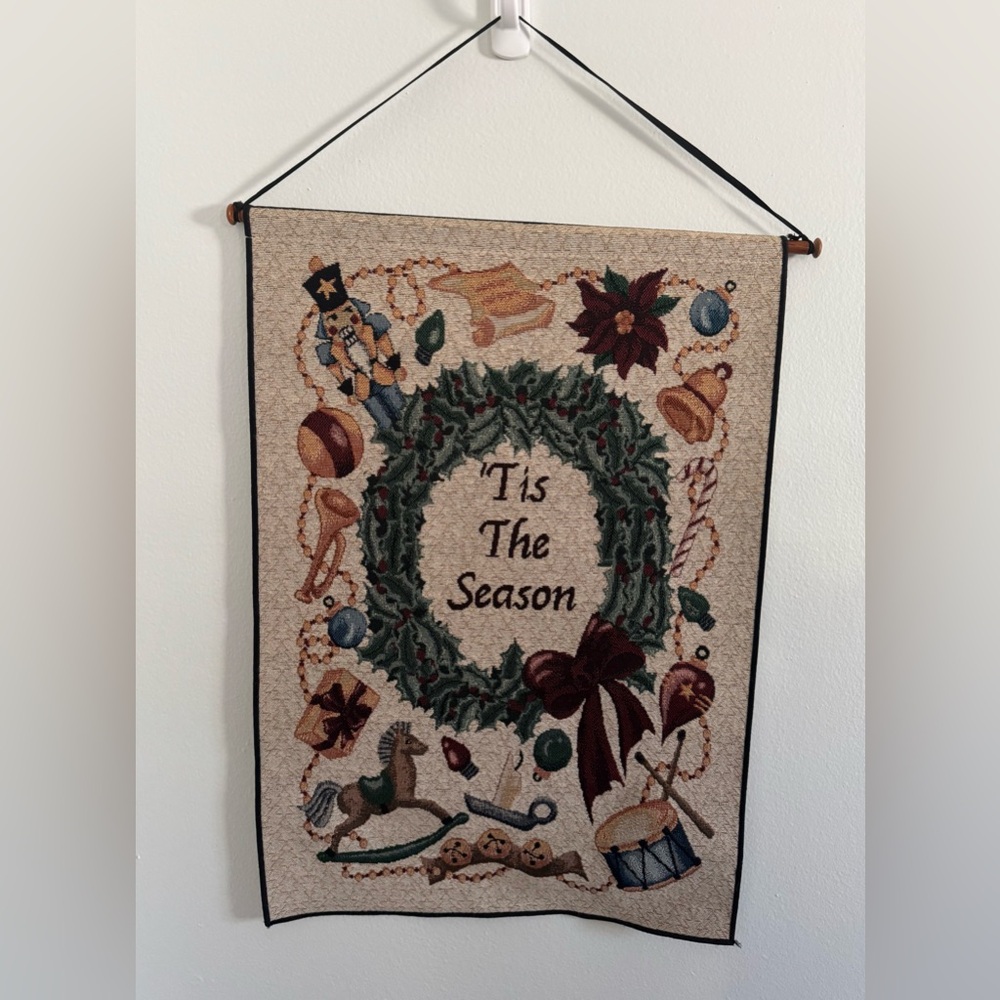 Vintage Christmas Holiday Tapestry Wall Hanging Décor